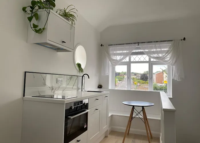 Modern Annex On The Outskirts Of Bath And Bristo